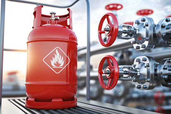 Gas
