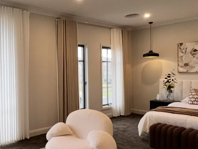 Curtain